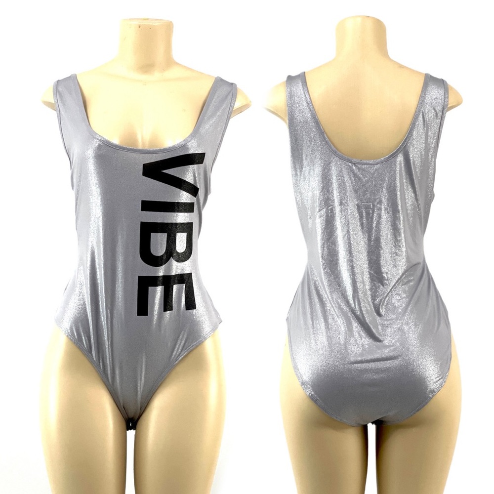 CHARLOTTE RUSSE | VIBE | Snap Bodysuit-Swim